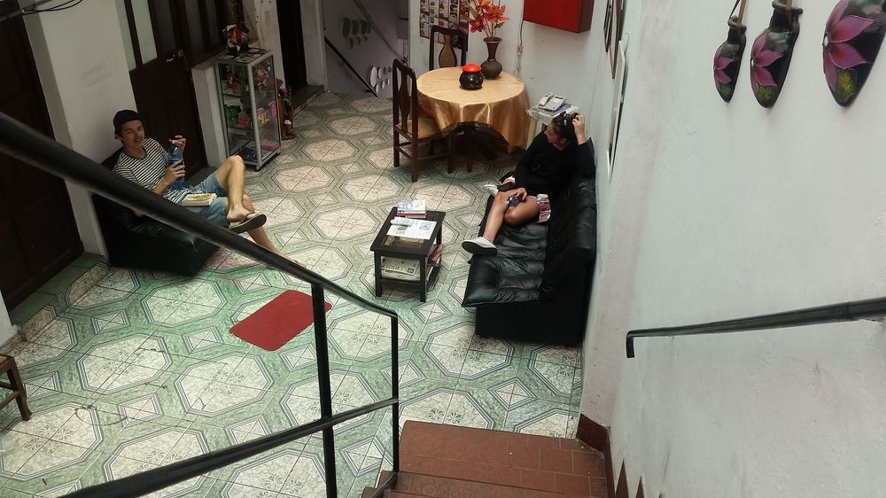 סוקרה Casa Residencial Maya Inn Hostel מראה חיצוני תמונה